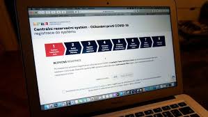 V česku se ve středu otevírá registrace k očkování proti covidu pro lidi ve věku 55 až 59 let. System Nabidl Terminy Ockovani Bez Vedomi Nemocnice Ta Vakcinu Nema A Rezervace Rusi Aktualne Cz