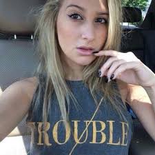 Lexxi Saal France (@SaalLexxiFr)