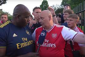 Arsenal vs man utd special feat flex (united stand) support the aftv road to 1 mil subs. Video Fan Strokes Head Of Robbie And Claude On Arsenal Fan Tv