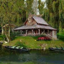 14 Idea Filled Cottages To Suit Every Mood Lake House Cabins In The Woods Log Homes