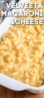 Velveeta Mac En Kaas Gemakkelijk Creamy Doorbrengen Met Pennies Easy Cheese Recipes Homemade Mac And Cheese Recipe Easy Easy Mac N Cheese Recipe