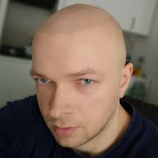 Rafał Kowalczyk (@RafKov)