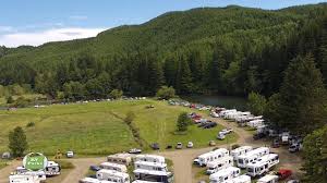 Apr 08, 2020 · in addition to depoe bay—your best bet for oregon whale watching excursions—there are many other excellent place to see whales in oregon, spread along the entire coast from northern to southern oregon. Chinook Bend Rv Resort Lincoln County Oregon Youtube