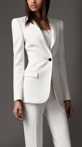 Women S Fashion Elegant White Ensemble From Burberry Luvtolook Virtual Styling White Fashion Fashion Womens Suits Business