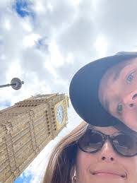 Anna Pape's Instagram, Twitter & Facebook