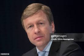 113 Oliver Baumgarten Photos & High Res Pictures