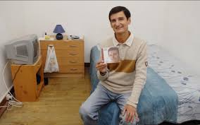 Personajes famosos con el nombre licinio. Ator Licinio Franca Esta A Ser Alimentado Por Uma Sonda Doenca De Alzheimer Piorou