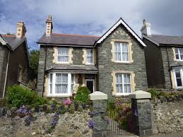 Check spelling or type a new query. 4 Bedroom Detached House For Sale In Derlwyn Valley Road Llanfairfechan Ll33 0se Ll33