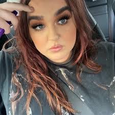 Katie Fournier's Instagram, Twitter & Facebook