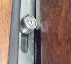 Eve Yerlesmeden Once Son Guvenlik Onlemleri Evler Ev Ve Bahce Hali