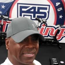 These people are FAMILY. #pelotonHRI Swag