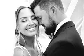 Merry Christmas from me and mine, to you and yours ❤️