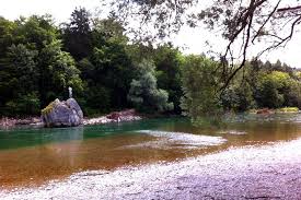 Badestellen An Der Isar Die Besten Isarstrande In Munchen Karibik Strand Strand Baden