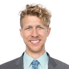 David Ringer's Instagram, Twitter & Facebook