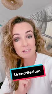 Hoe werkt het urencriterium? #ondernemen #zakelijk #urencriterium  #eenmanszaak #moneytok #business #voorjou #fy #fyp