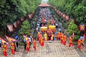 .khai hỏa tối 20/4 phục vụ người dân và du khách thập phương đổ về thành phố việt trì (phú thọ) dự lễ giỗ tổ hùng vương. Giá»— Tá»• Hung VÆ°Æ¡ng NÄƒm Canh Ty 2020 Chá»‰ Tá»• Chá»©c Ba Lá»… Chinh