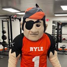 Mike Woolf (@MikeWoolf35)