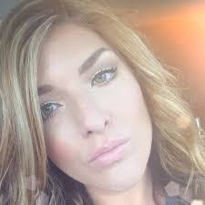 Ashley Shuster's Instagram, Twitter & Facebook