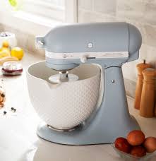 Eine Kuchen Ikone Feiert 100 Geburtstag Kuchenhilfe Kitchenaid Artisan Mixer Kuchenmixer
