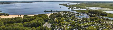 Camping meerwijck is a very well maintained and pleasant campsite in a beautiful nature reserve and by the zuidlaardermeer with its own sandy beach. Kampeerterrein Jachthaven Meerwijck Camping And Caravan Grounds In Kropswolde Address Schedule Reviews Tel 0598323 Infobel