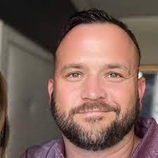 Diane Codner's Instagram, Twitter & Facebook