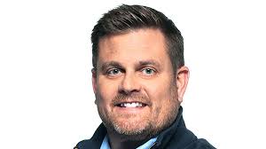 Michael Max Knobbe (@bronxstrong)