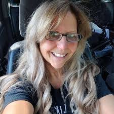 April Upchurch's Instagram, Twitter & Facebook