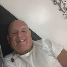 Hi beautiful lady you are young sweet cute and spicy lady I like and love  you ❤️