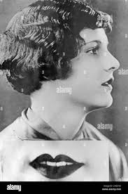 Ideal iris hi-res stock photography and images