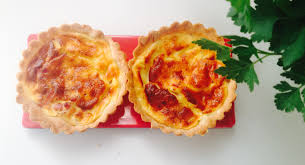 Ce dernier reste facultatif (on dit que dans la vraie recette de la quiche lorraine, il n'y a pas de fromage). La Vraie Quiche Lorraine Les Gourmands Du Lundi