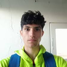 Edgar Royo's Instagram, Twitter & Facebook