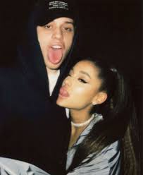 Did Ariana Grande Just Reveal the Size of Pete Davidsons Penis?
