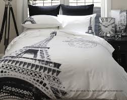It can be a fun, girly theme for a bedroom, a sophisticated theme for a parlor or living room, a quaint and charming theme for a kitchen or bathroom or a sexy. Paris Themed Bedroom Black And White Novocom Top