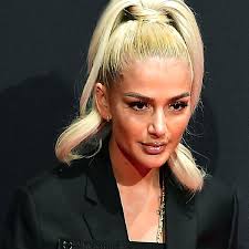 Loredana bertè — luna 04:38. Loredana Tochter Hana Bringt Rapper Herzen Zum Schmelzen Bunte De