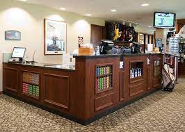 Order Your Custom Pro Shop Fixtures For Your Golf Shop Today Custom Sales Counters Hat Displays Club Displays And More Golf Shop Shop Design Golf Pro Shop