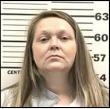 Sondra Bowling's Instagram, Twitter & Facebook