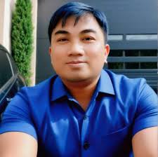 Why are airplane routes curved and not straight? Airplane flights do not  follow a straight line but rather a curved path, and this choice goes  beyond any technical issue—it is an adaptation