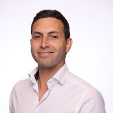 Gracias a la tecnología somos mejores oyentes"