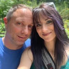 Debbie Bier's Instagram, Twitter & Facebook