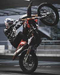 Fabio Wibmer On Instagram Popping Wheelies On The Moto During A Little Sick Series Photoshoot I Did With Hannesberger Com Supermoto Photoshoot Bike Life