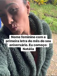 Oração da Manhã Quarta-feir Senhor Deus, um novo dia se inicia, e dentro de  mim uma nova esperança vinda do seu coração a colorir o meu... Que o Senhor  esteja comigo nesta