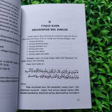 Ahli artinya orang yang mahir, menguasai, paham sekali dalam suatu ilmu. I Tiqad Ahlussunnah Wal Jama Ah Karya Kh Sirajuddin Abbas 100 Original Shopee Indonesia