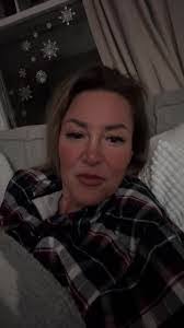 Bethany Bott's Instagram, Twitter & Facebook