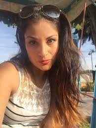 Vicky Becerra Diaz (@vickisitafa)