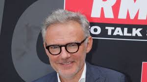 Pascal Praud fait ses adieux à RTL et passe la main à Éric Brunet