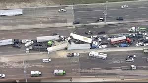 A pileup on interstate 35 in fort worth on february 11 left at least five people dead, a police spokesperson told local media. Aerial Footage Shows Huge Vehicle Pileup In Texas Video Us News The Guardian