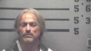 Police: Madisonville man arrested after fleeing