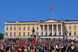 Norwegian constitution day is the national day of norway and is an official national holiday observed on may 17 each year. 17 Mai In Oslo Norwegen Service