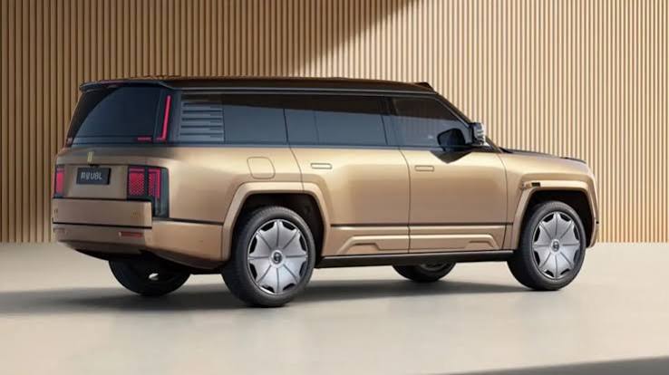 BYD's Yangwang U8 still wanted in Australia, but prepare to wait | Drive