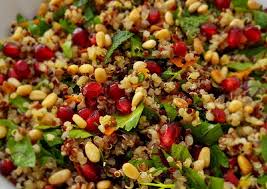 Quinoa Salata Baby Spenottal Es Granatalma Magokkal Marsal Receptje Recipe Quinoa Food And Drink Food